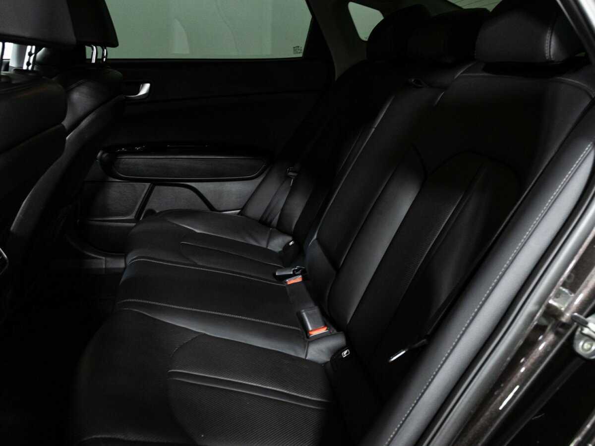 Kia Optima с пробегом — 2019 год. Фото: #9