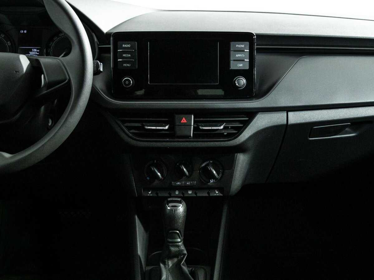 Skoda Rapid с пробегом — 2020 год. Фото: #13