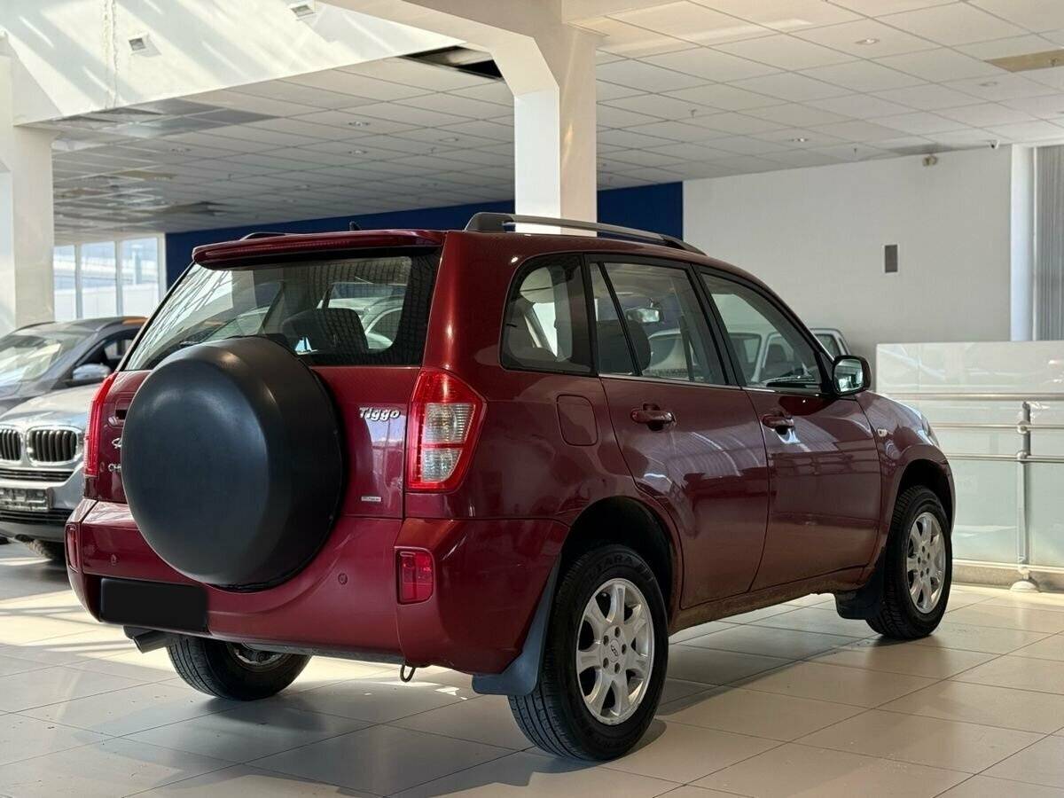 Chery Tiggo (T11) с пробегом — 2014 год. Фото: #4