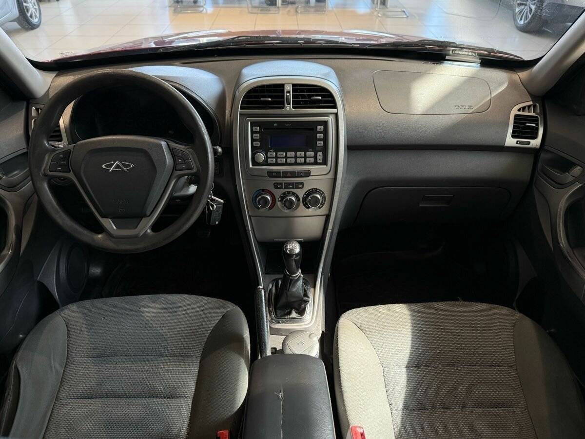 Chery Tiggo (T11) с пробегом — 2014 год. Фото: #14