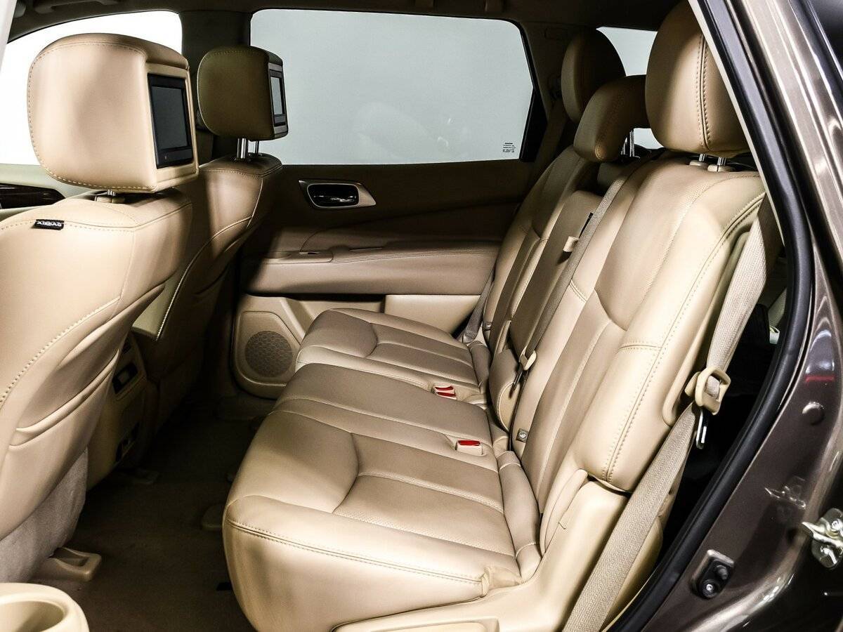Nissan Pathfinder с пробегом — 2014 год. Фото: #12