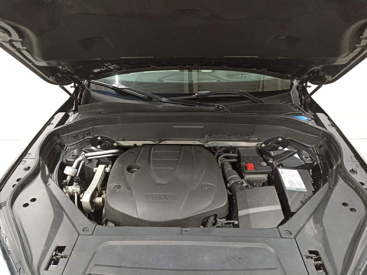 Volvo XC90 с пробегом — 2016 год. Фото: #8