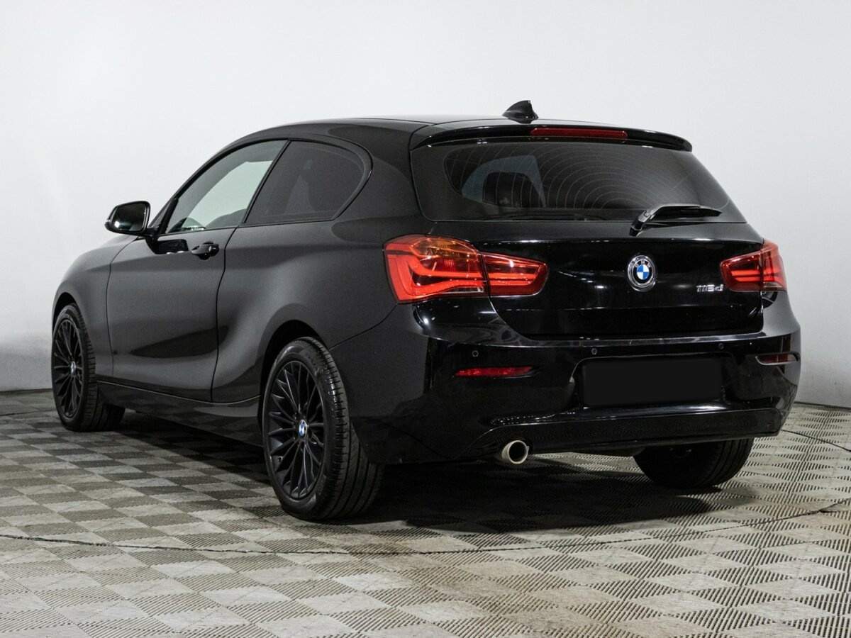 BMW 1 серии с пробегом — 2017 год. Фото: #6