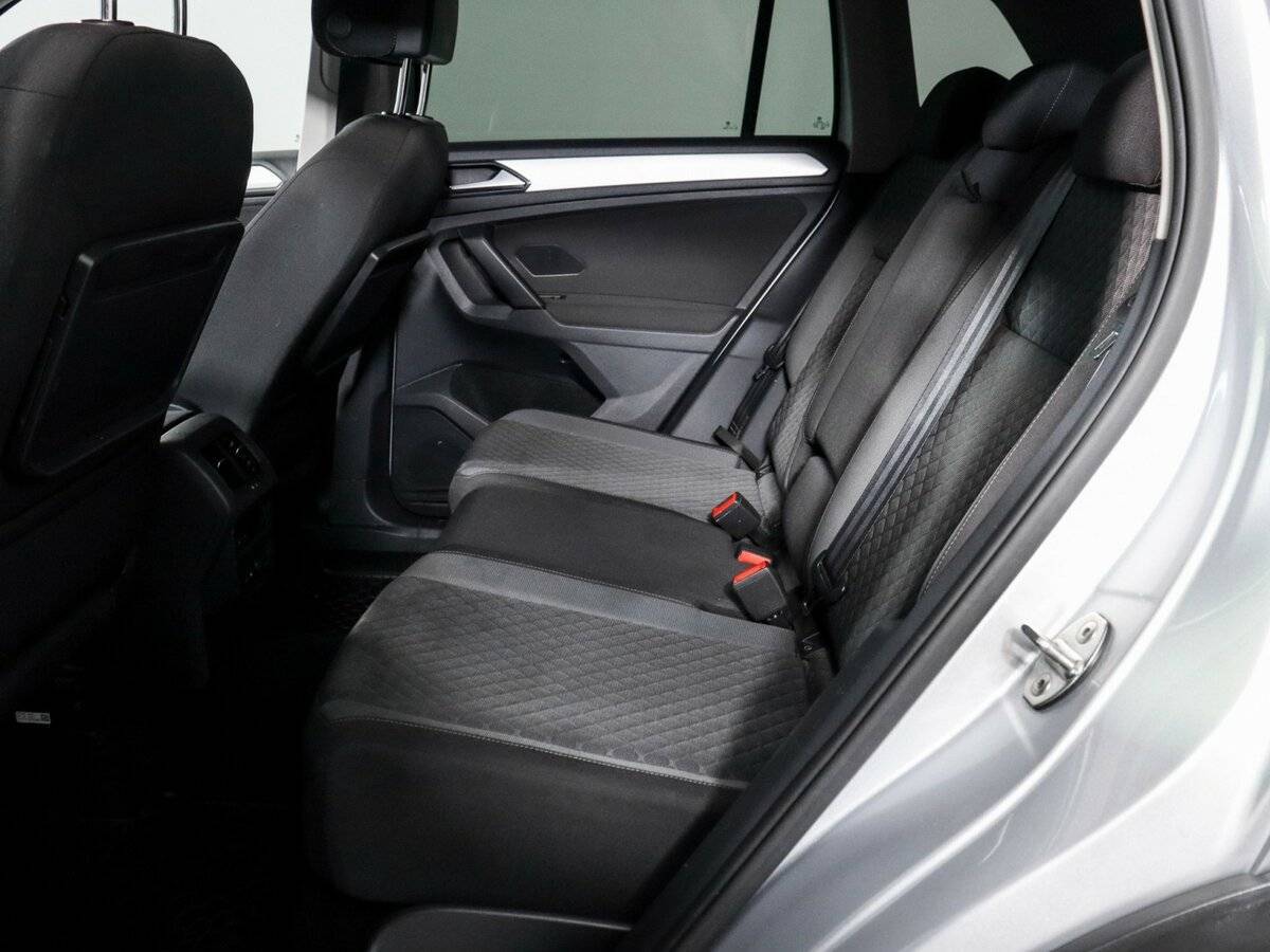 Volkswagen Tiguan с пробегом — 2017 год. Фото: #6