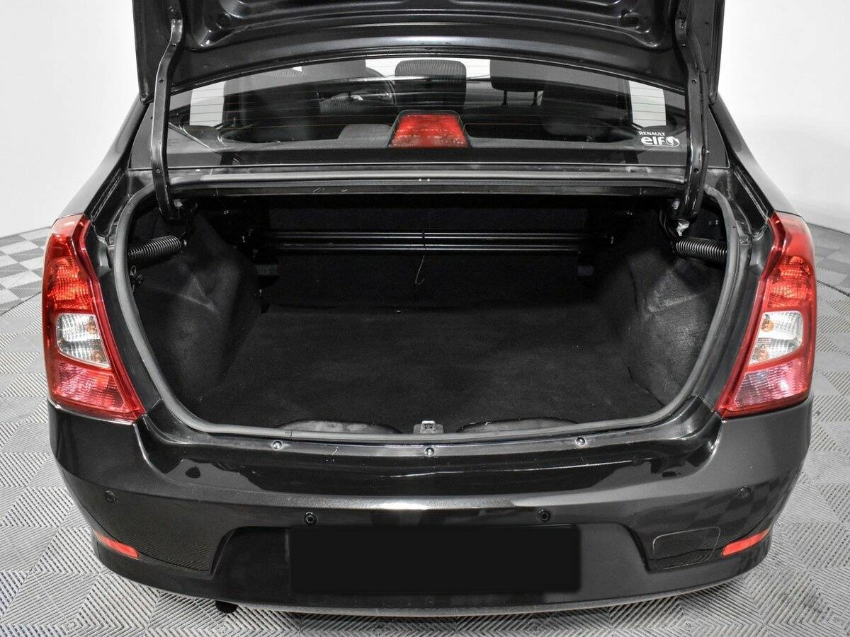 Renault Logan с пробегом — 2015 год. Фото: #17