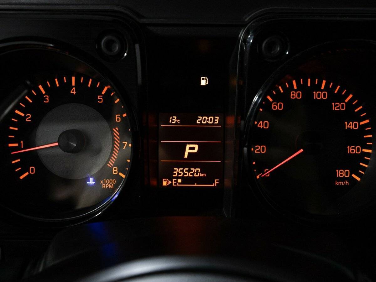 Suzuki Jimny с пробегом — 2020 год. Фото: #11