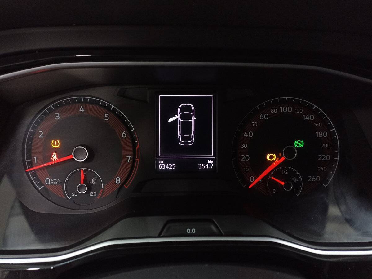 Volkswagen Jetta с пробегом — 2020 год. Фото: #12