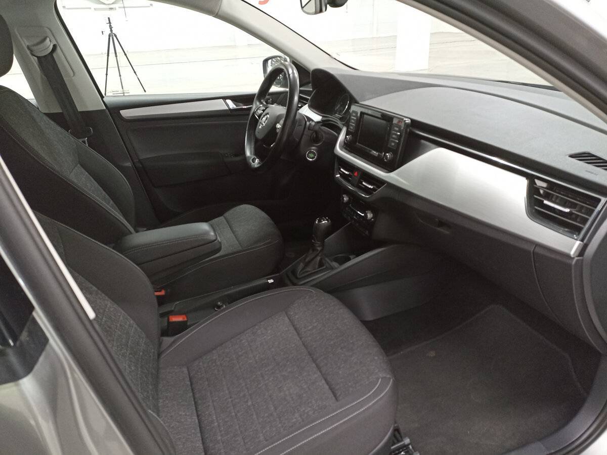 Skoda Rapid с пробегом — 2020 год. Фото: #10