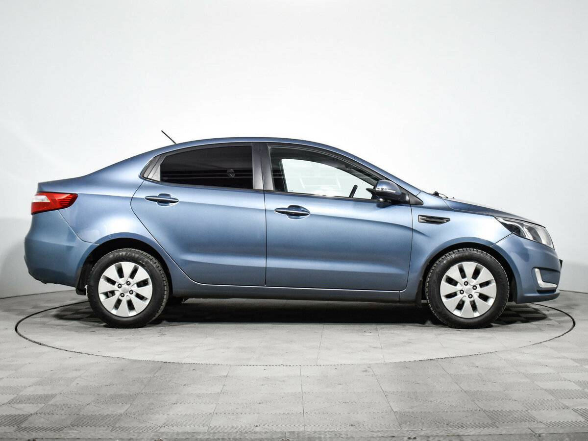 Kia Rio с пробегом — 2013 год. Фото: #3