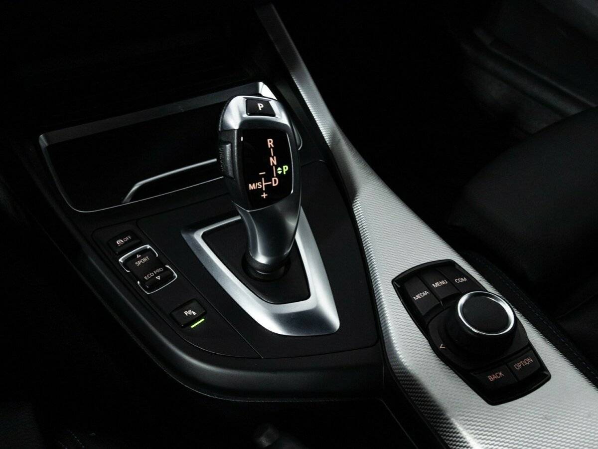 BMW 1 серии с пробегом — 2018 год. Фото: #17