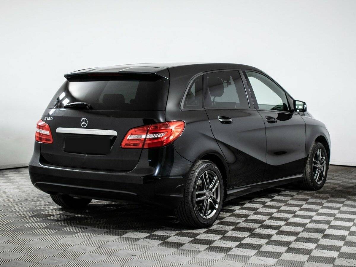 Mercedes-Benz B-Класс с пробегом — 2014 год. Фото: #3