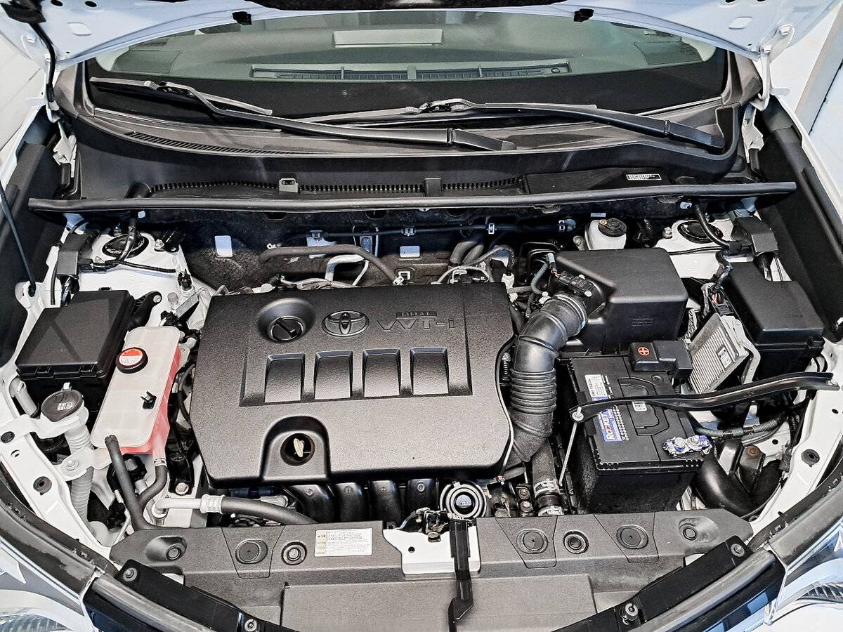 Toyota RAV4 с пробегом — 2016 год. Фото: #8