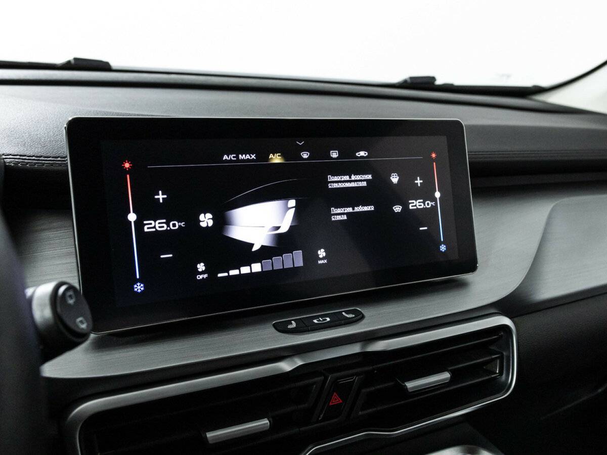 Geely Coolray с пробегом — 2022 год. Фото: #15