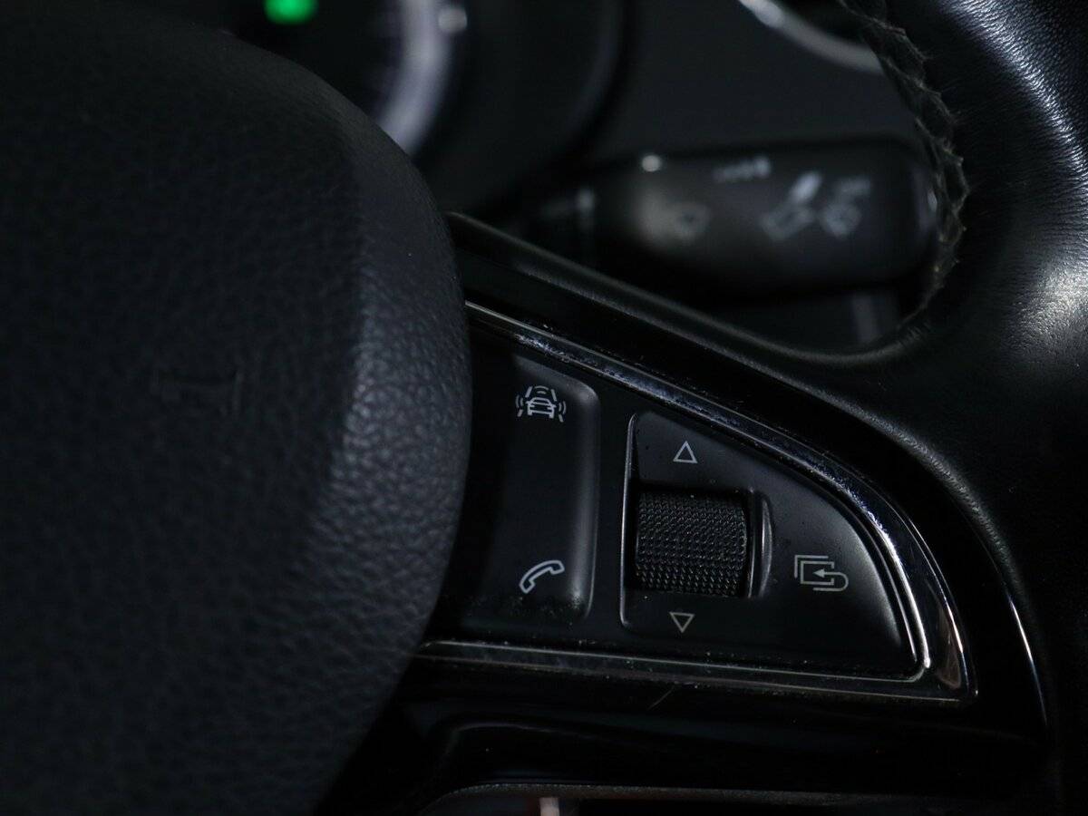 Skoda Octavia с пробегом — 2017 год. Фото: #16