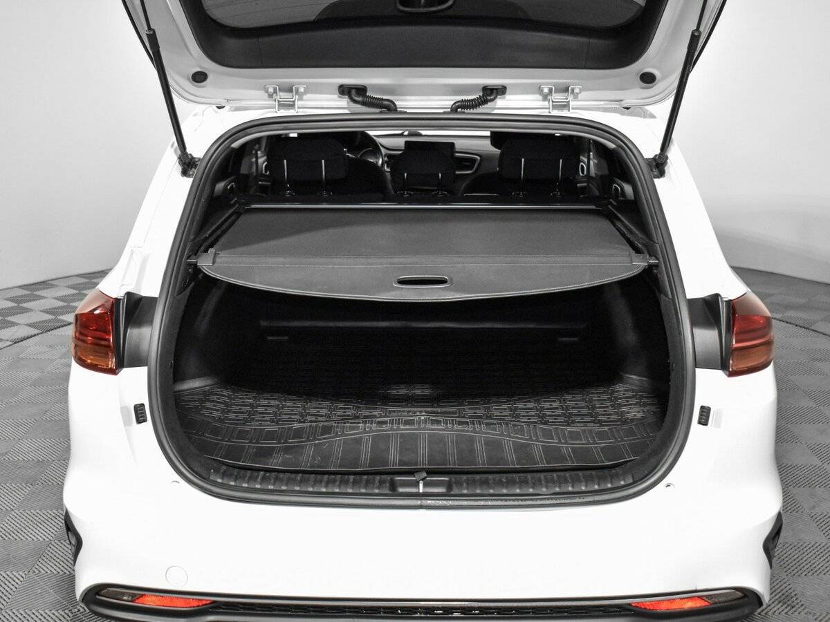 Kia Ceed с пробегом — 2019 год. Фото: #16