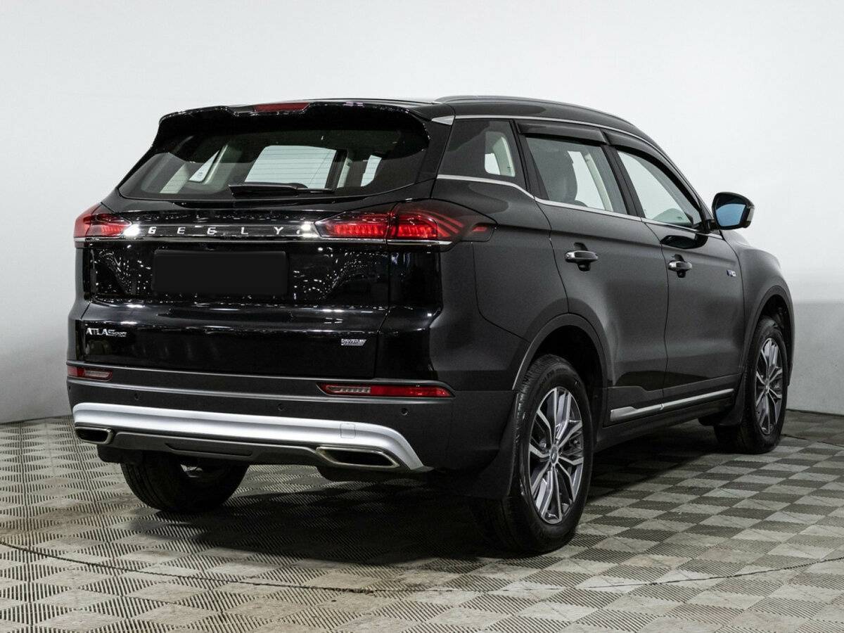 Geely Atlas Pro с пробегом — 2022 год. Фото: #4