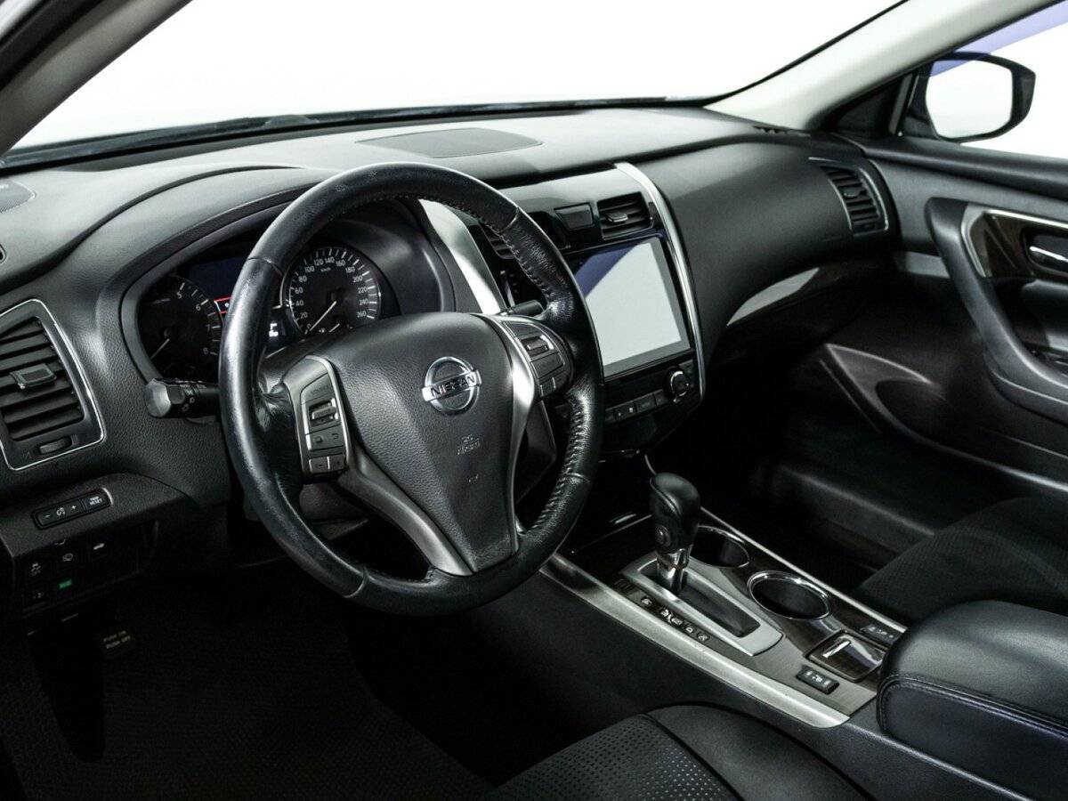 Nissan Teana с пробегом — 2014 год. Фото: #10