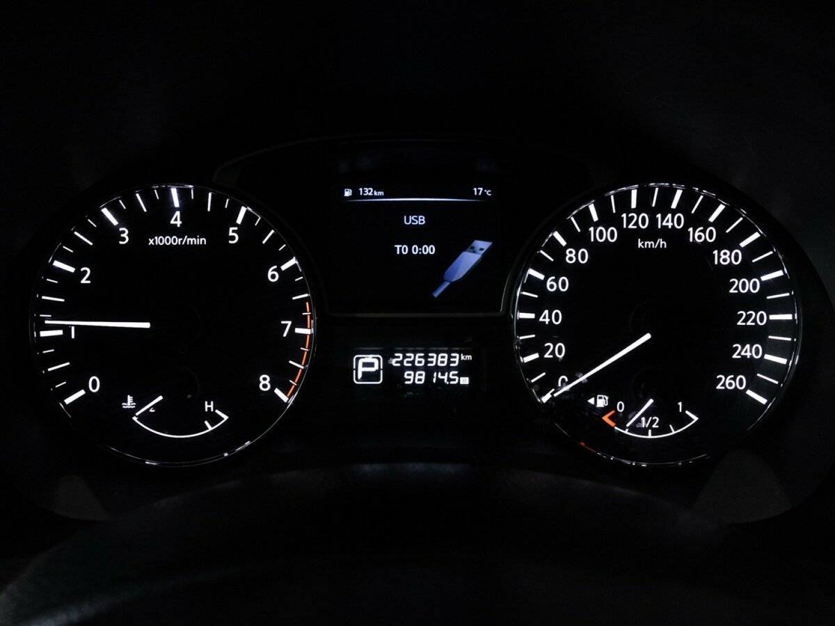 Nissan Teana с пробегом — 2014 год. Фото: #11