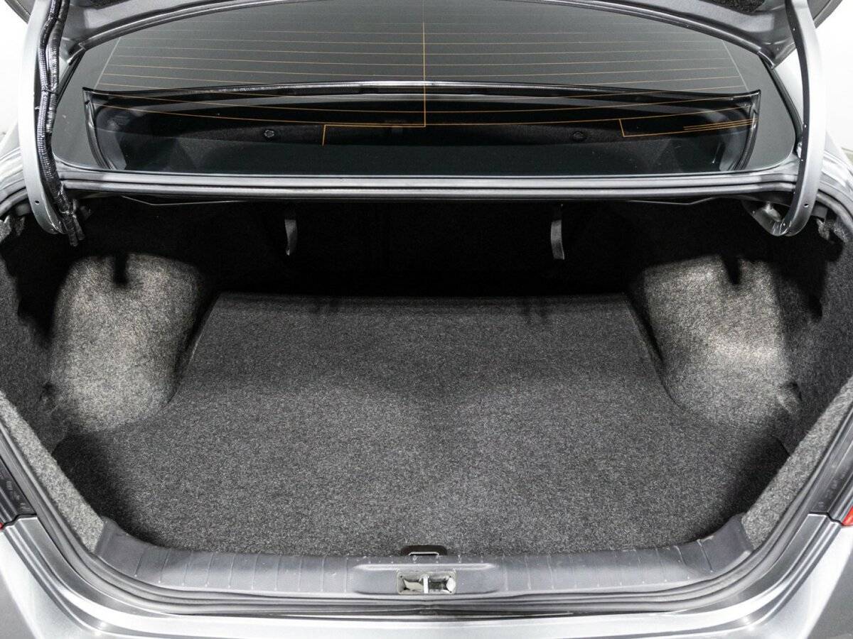 Nissan Teana с пробегом — 2014 год. Фото: #14