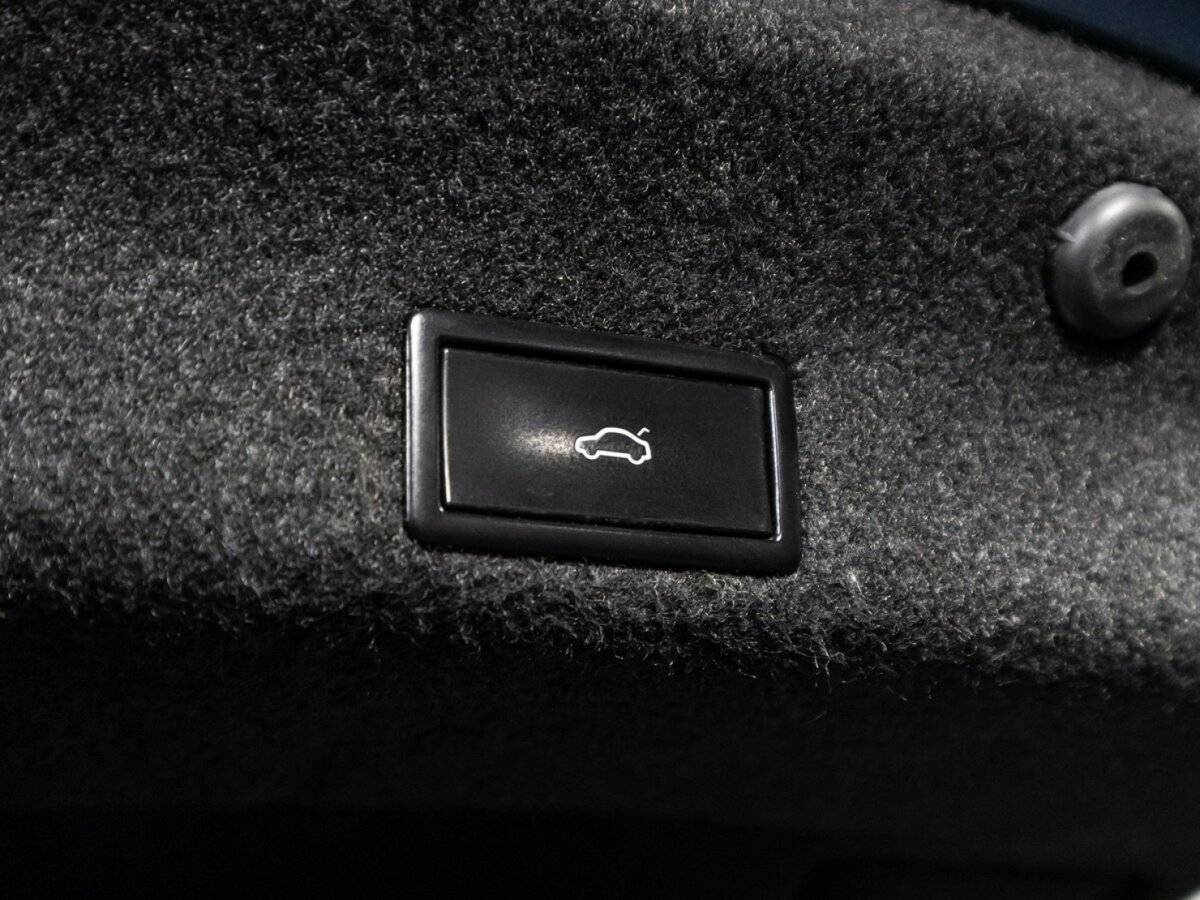 Volkswagen Passat с пробегом — 2017 год. Фото: #15