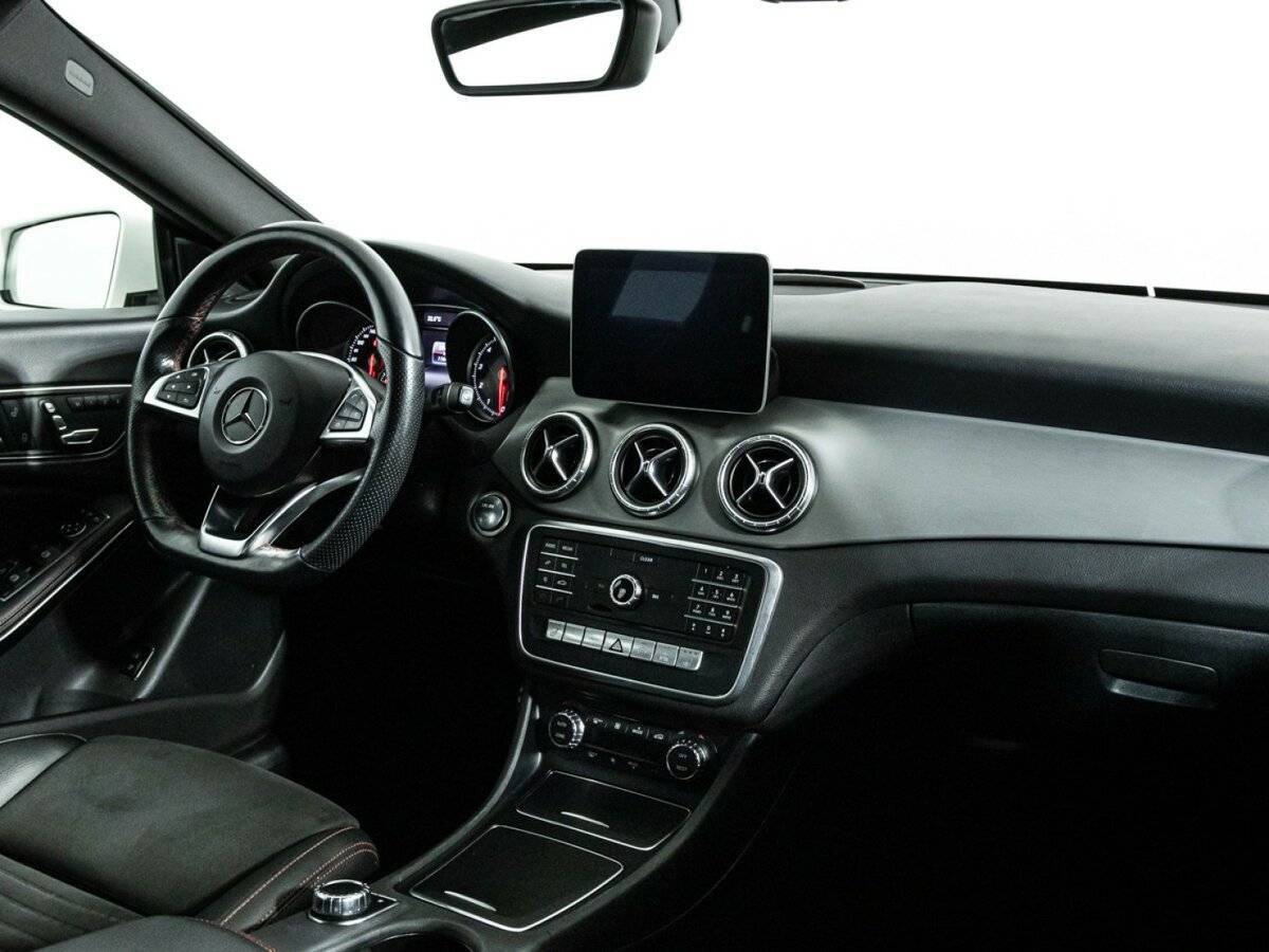 Mercedes-Benz CLA с пробегом — 2018 год. Фото: #8
