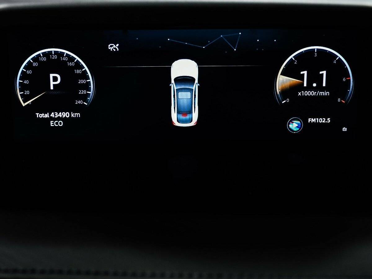 Changan UNI-V с пробегом — 2022 год. Фото: #9