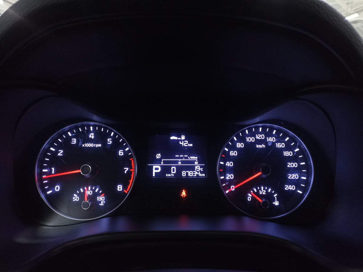 Kia Cerato с пробегом — 2019 год. Фото: #12