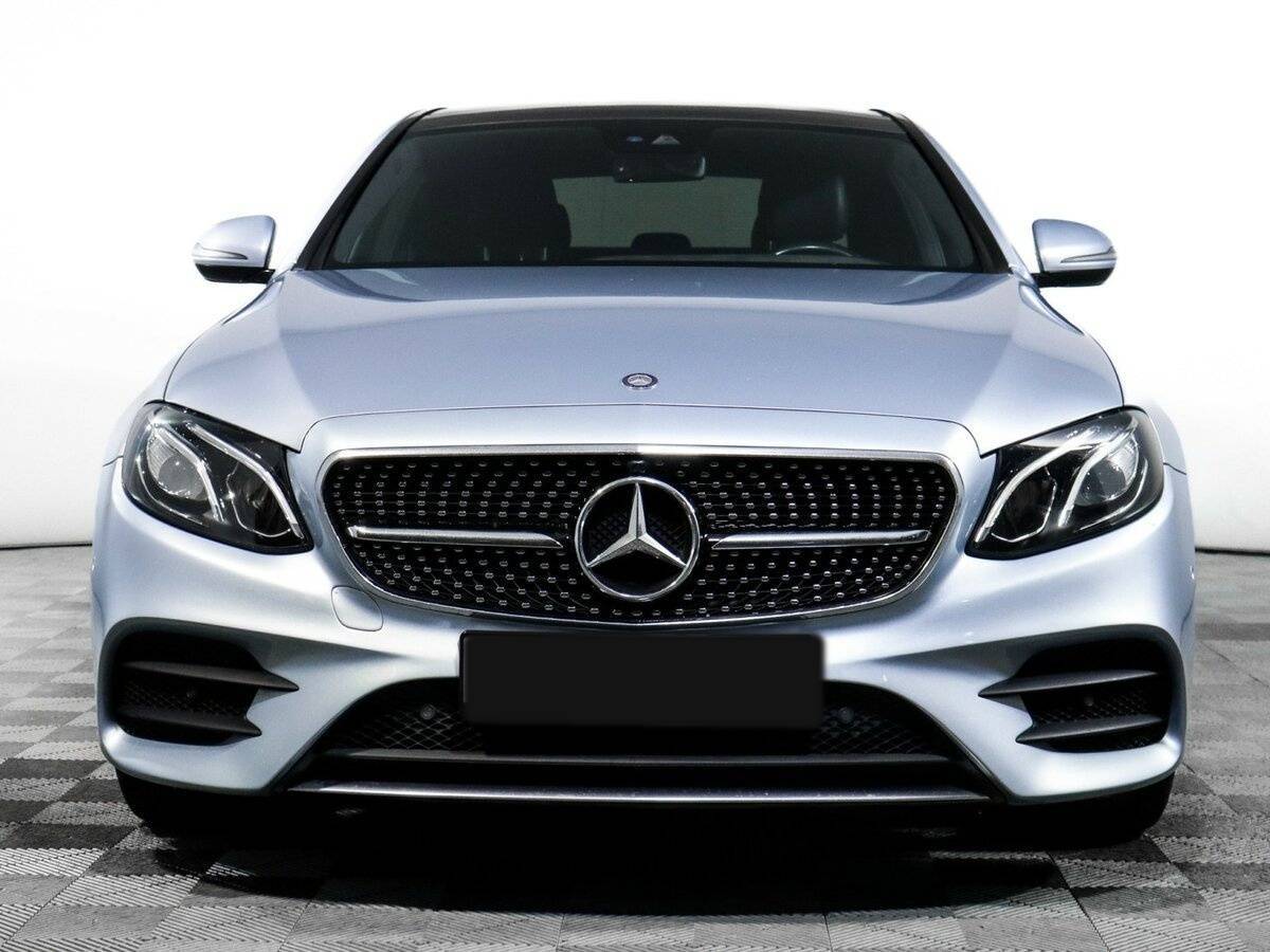 Mercedes-Benz E-Класс с пробегом — 2016 год. Фото: #1