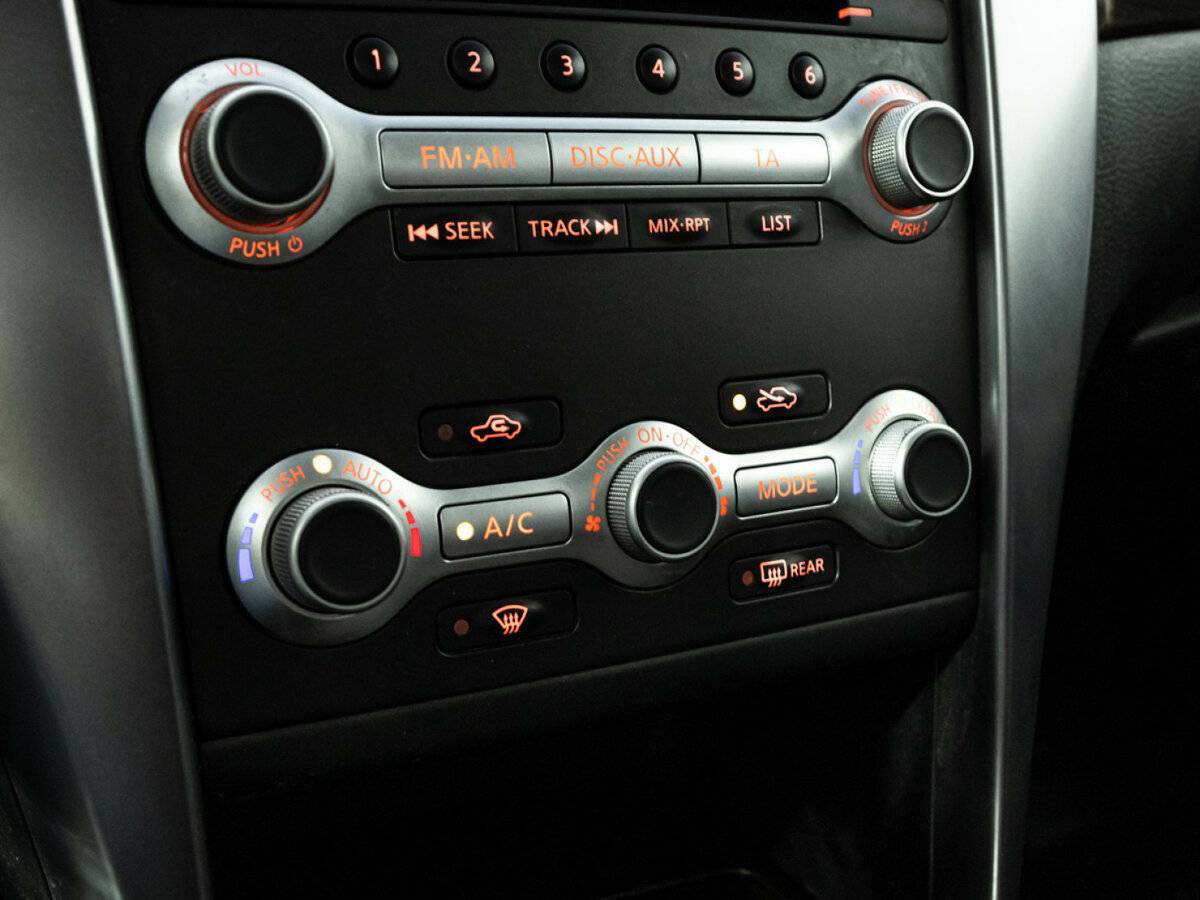 Nissan Teana с пробегом — 2012 год. Фото: #13