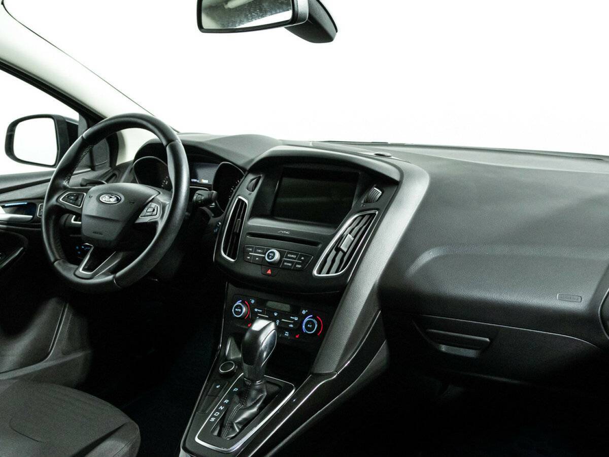 Ford Focus с пробегом — 2017 год. Фото: #8