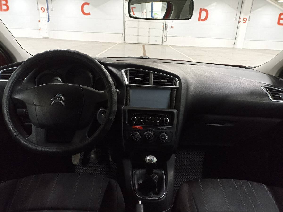 Citroen C4 с пробегом — 2012 год. Фото: #13