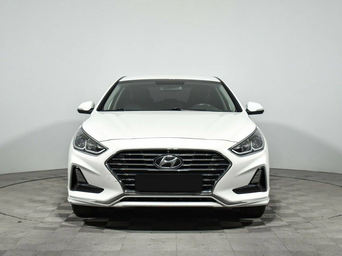 Hyundai Sonata с пробегом — 2019 год. Фото: #1