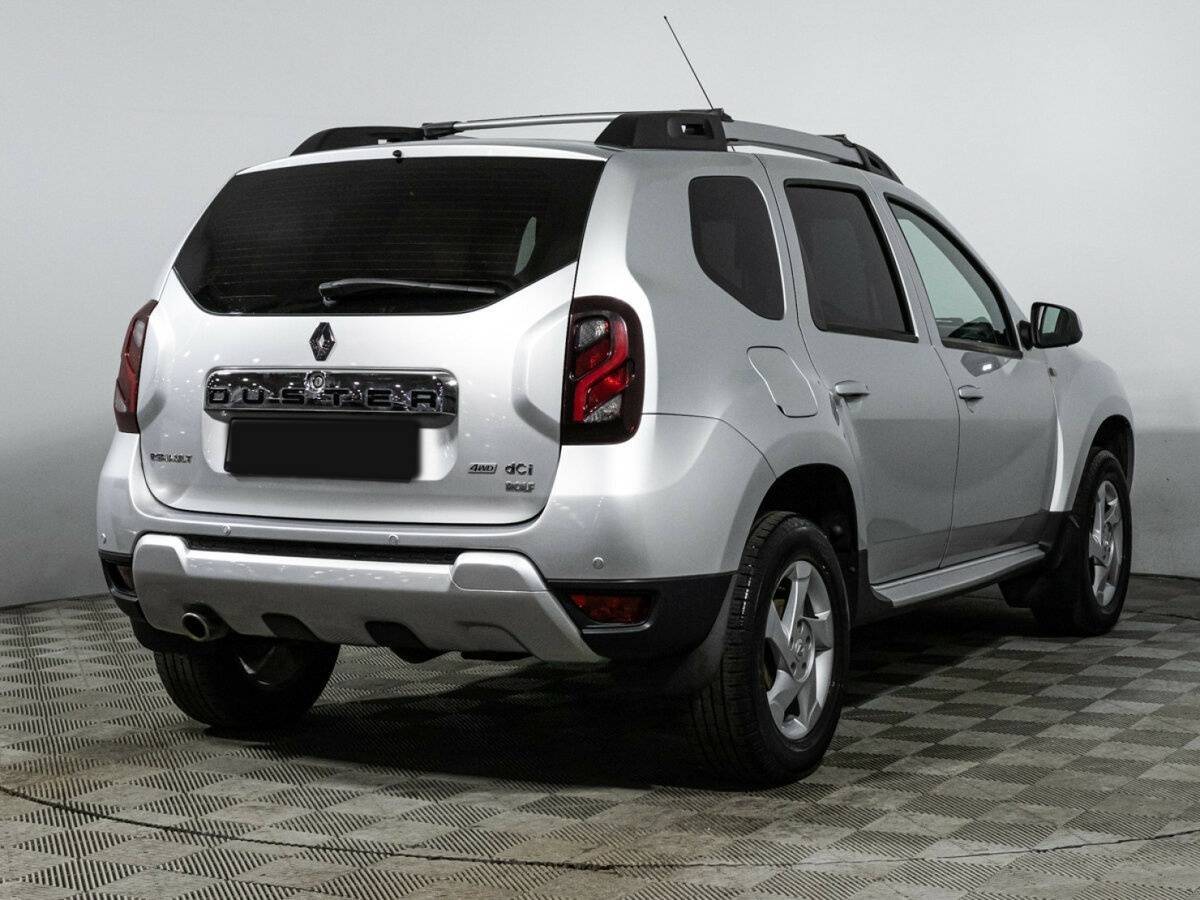 Renault Duster с пробегом — 2017 год. Фото: #4