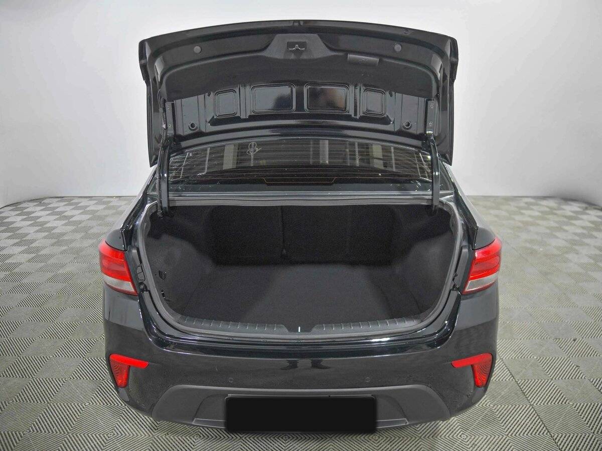 Kia Rio с пробегом — 2018 год. Фото: #17