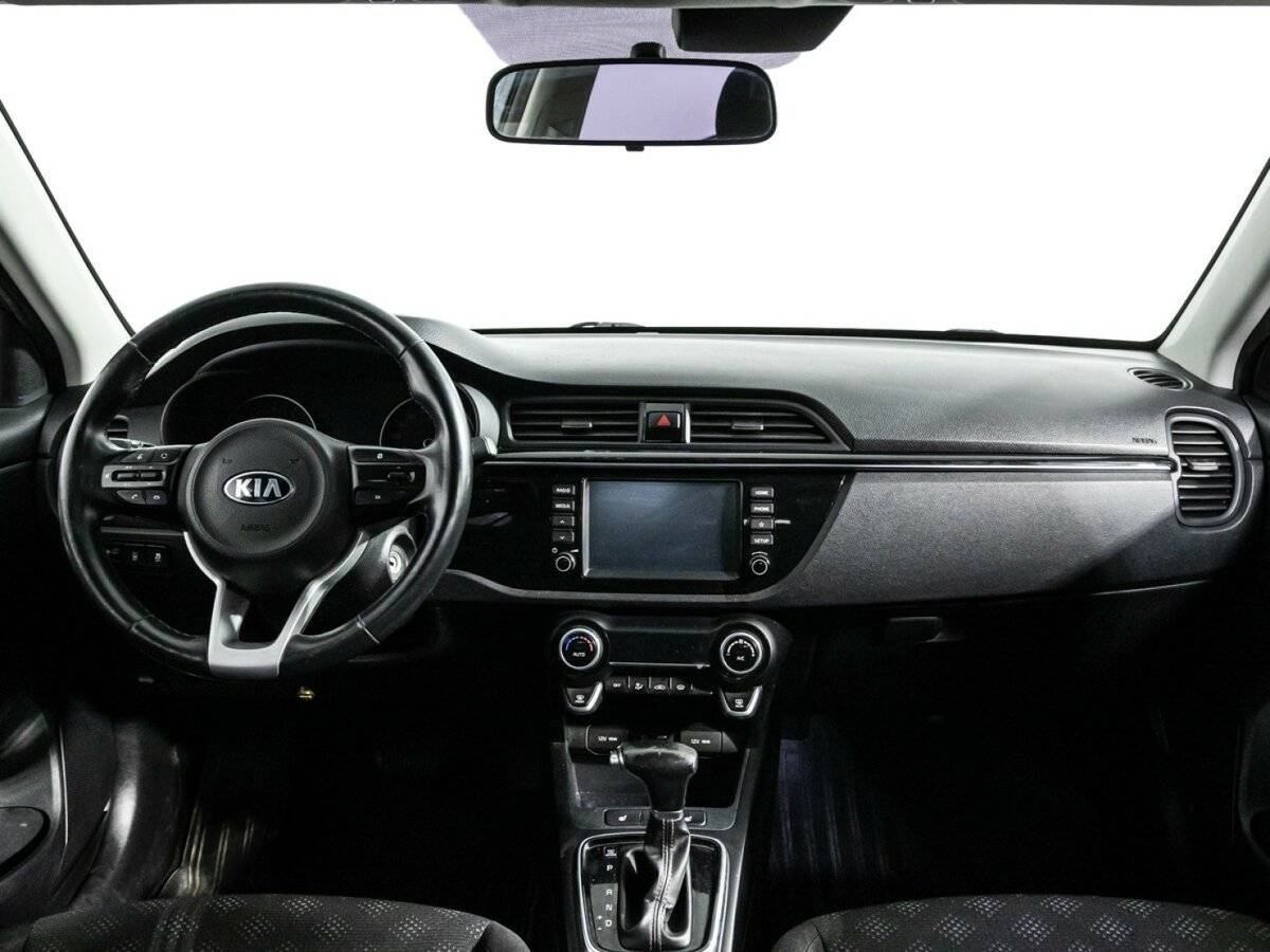 Kia Rio с пробегом — 2018 год. Фото: #12