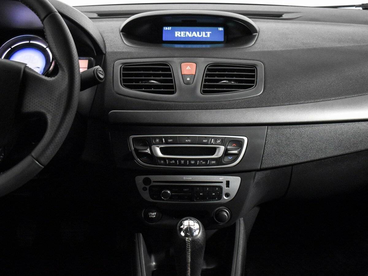 Renault Fluence с пробегом — 2013 год. Фото: #12