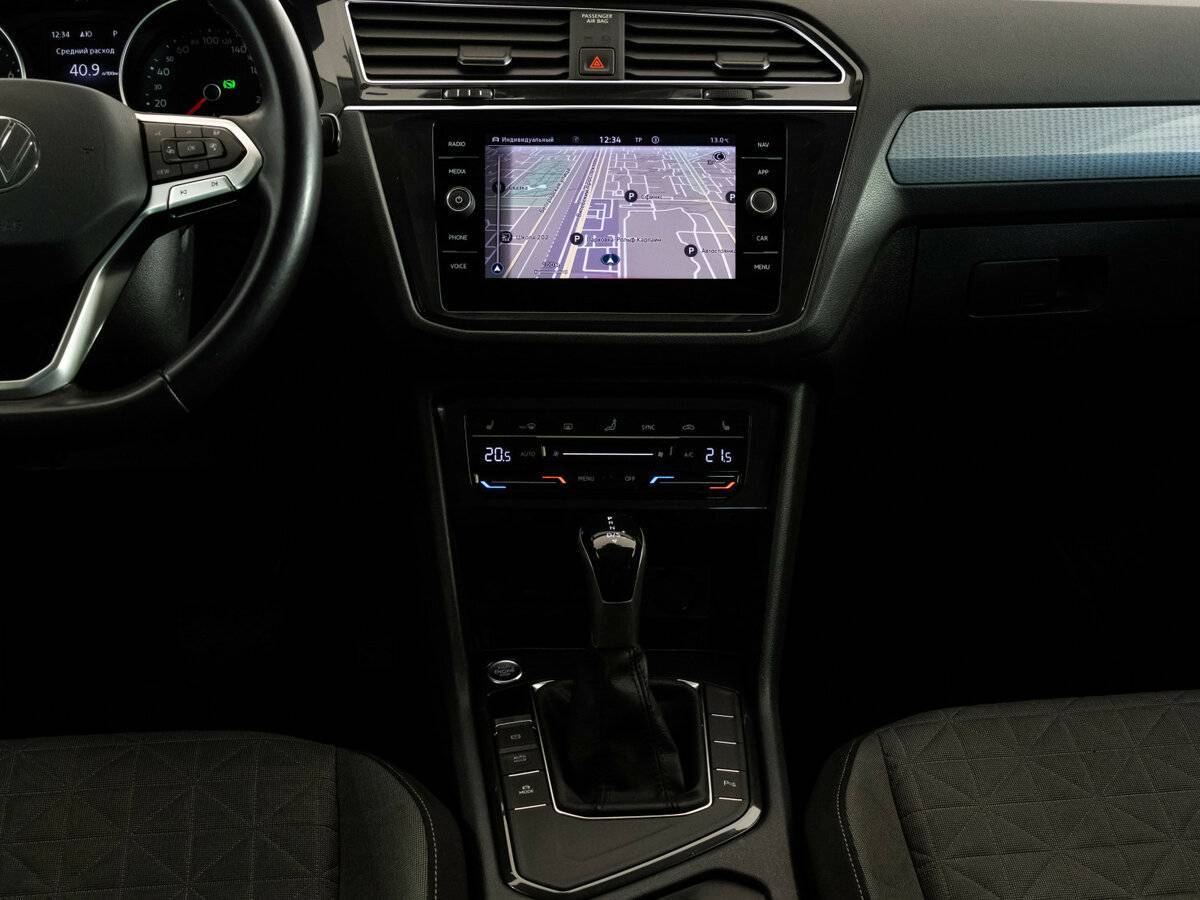 Volkswagen Tiguan с пробегом — 2021 год. Фото: #11
