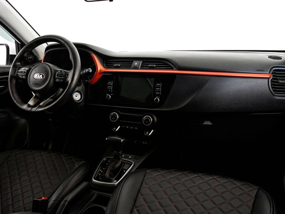 Kia Rio с пробегом — 2021 год. Фото: #9