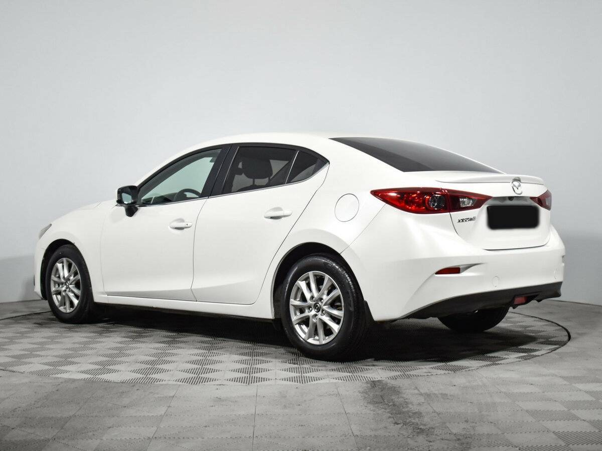 Mazda 3 с пробегом — 2014 год. Фото: #5