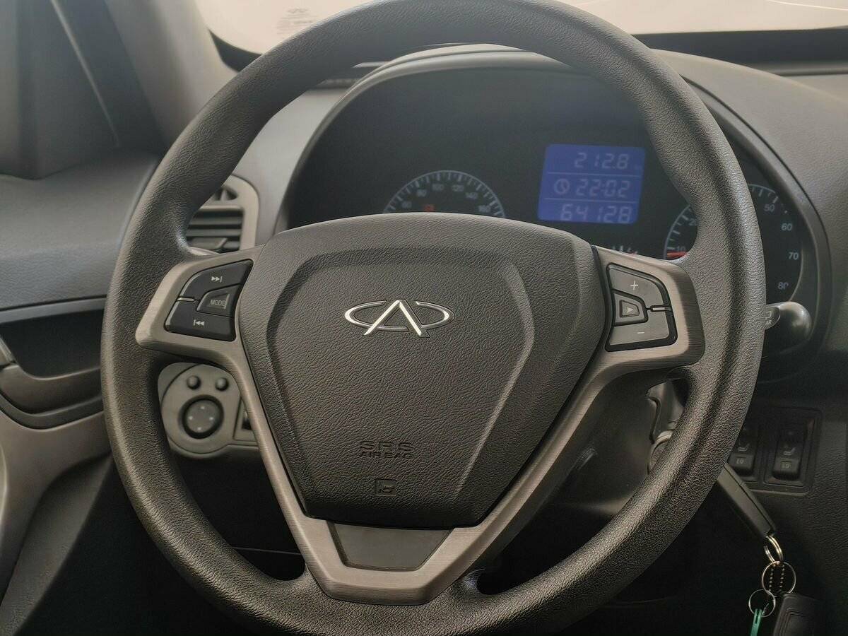 Chery Tiggo (T11) с пробегом — 2015 год. Фото: #12