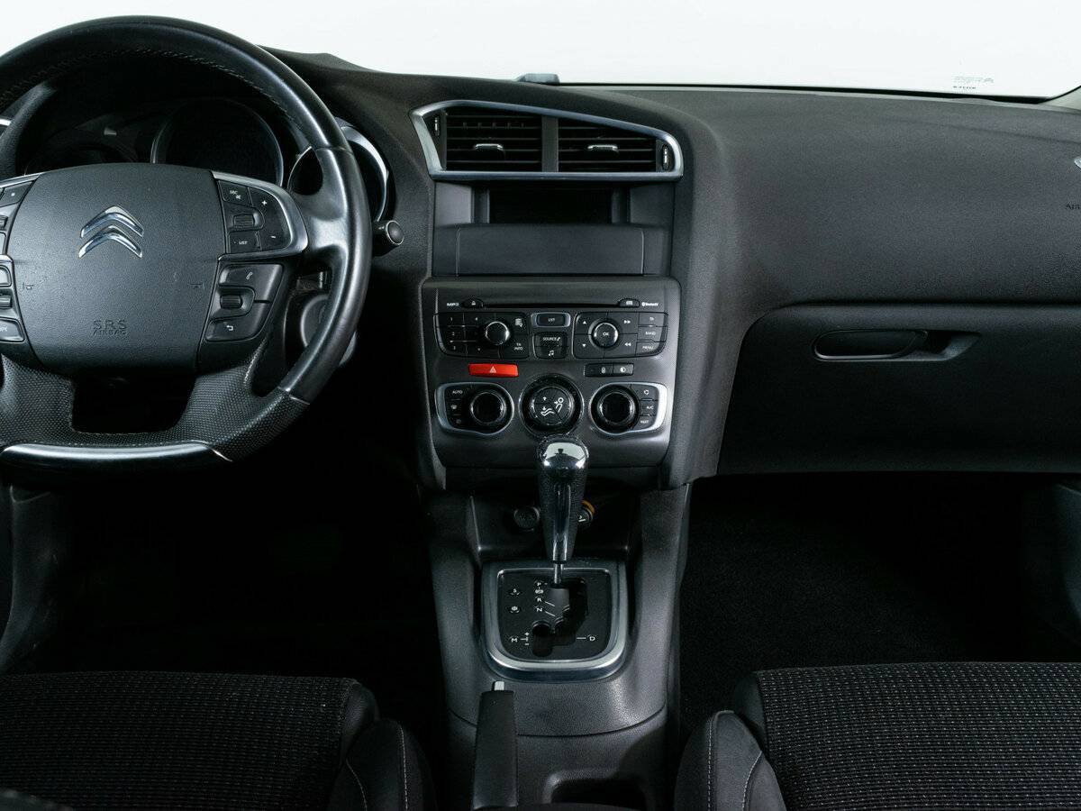 Citroen C4 с пробегом — 2013 год. Фото: #8