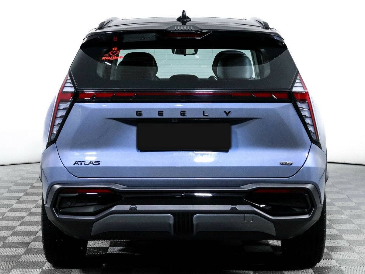 Geely Atlas с пробегом — 2024 год. Фото: #5