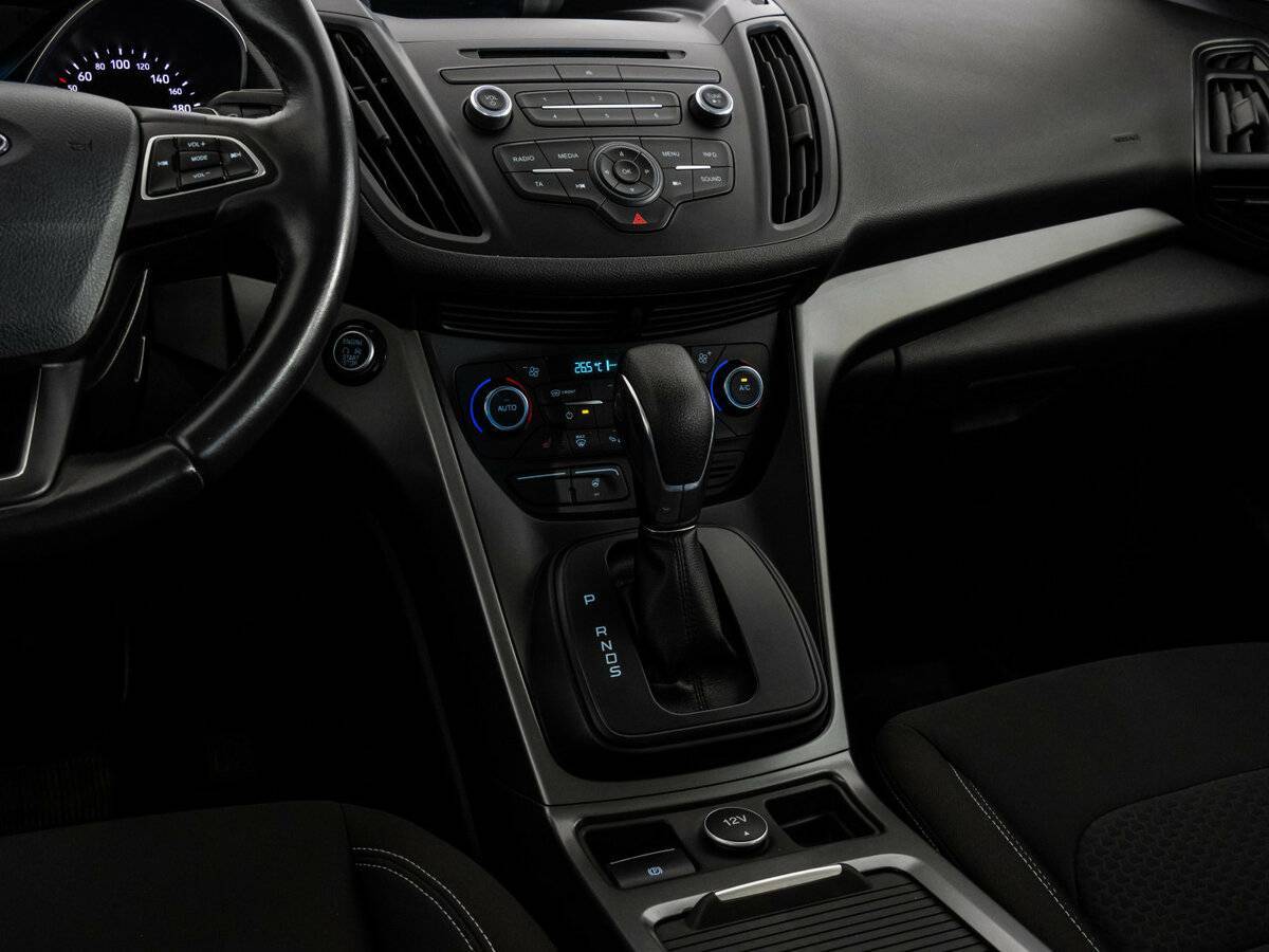 Ford Kuga с пробегом — 2017 год. Фото: #13