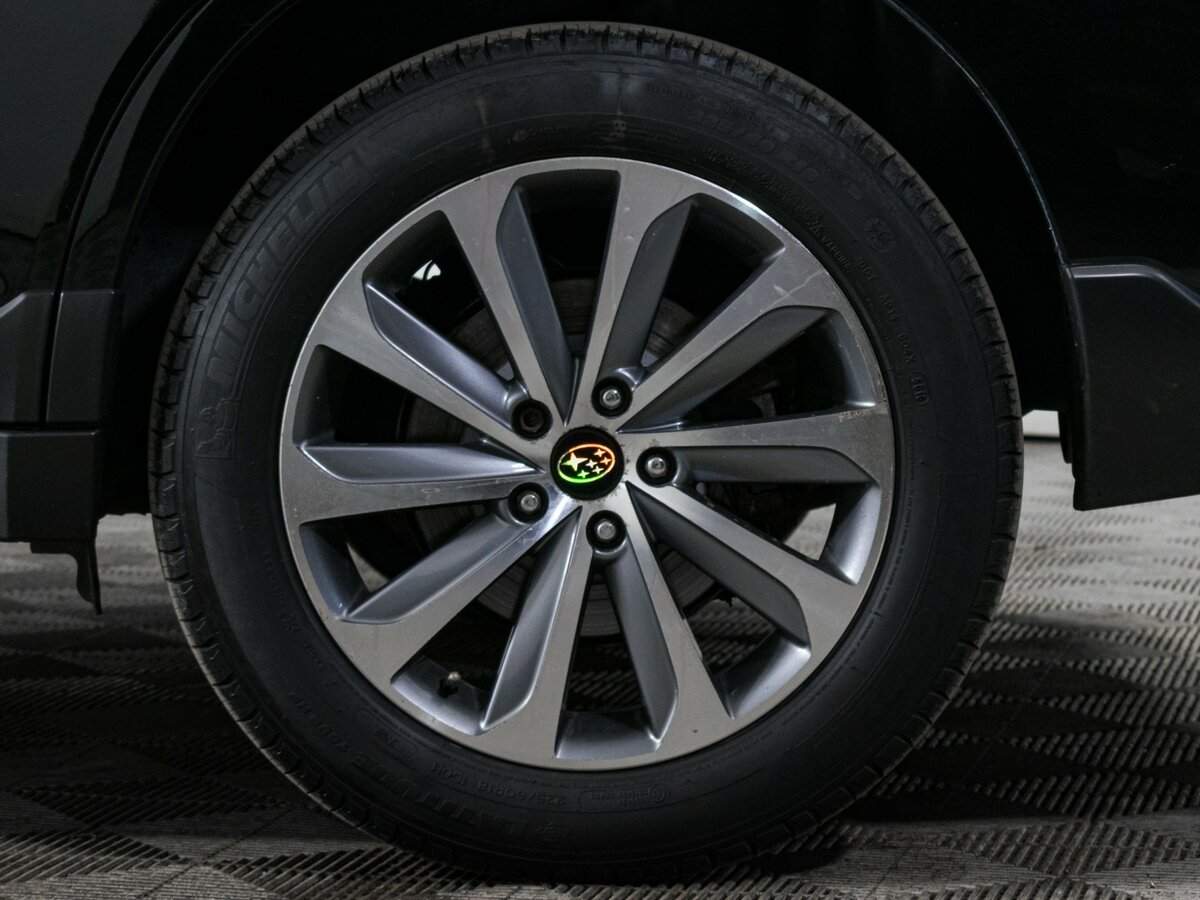 Subaru Outback с пробегом — 2015 год. Фото: #19