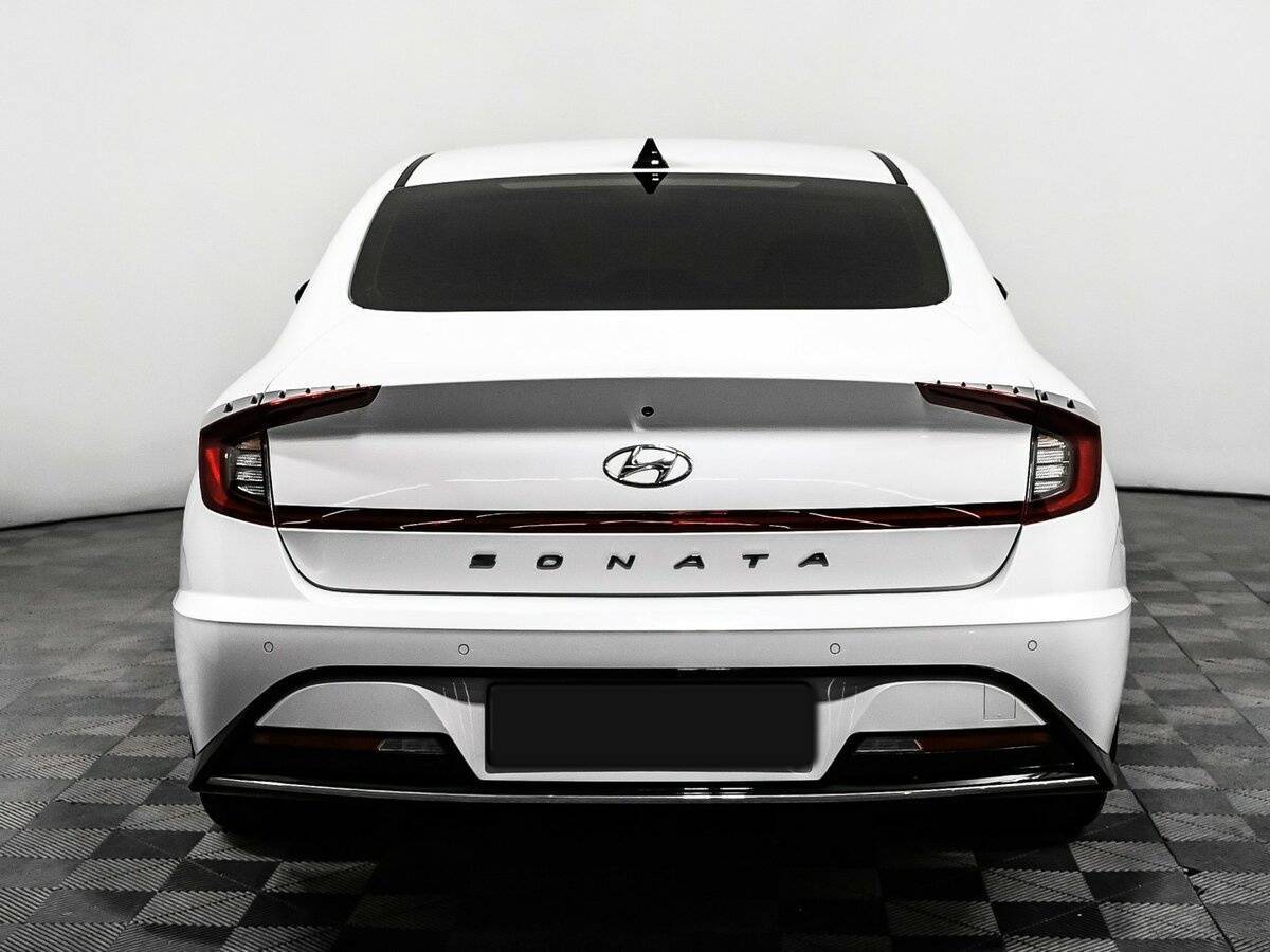 Hyundai Sonata с пробегом — 2020 год. Фото: #5