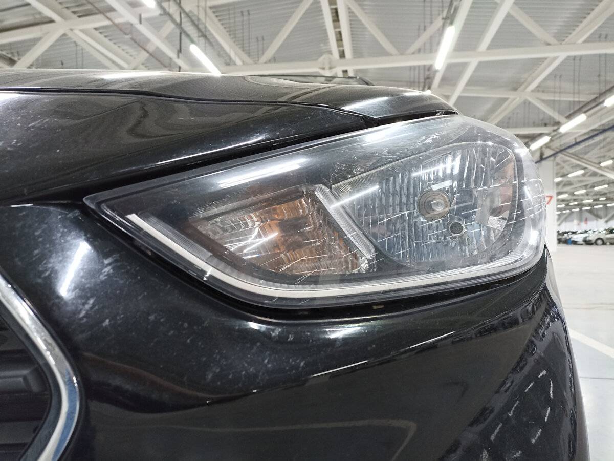 Hyundai Solaris с пробегом — 2018 год. Фото: #16