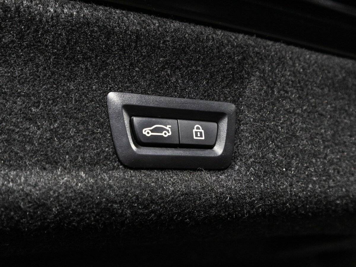 BMW 3 серии с пробегом — 2019 год. Фото: #15