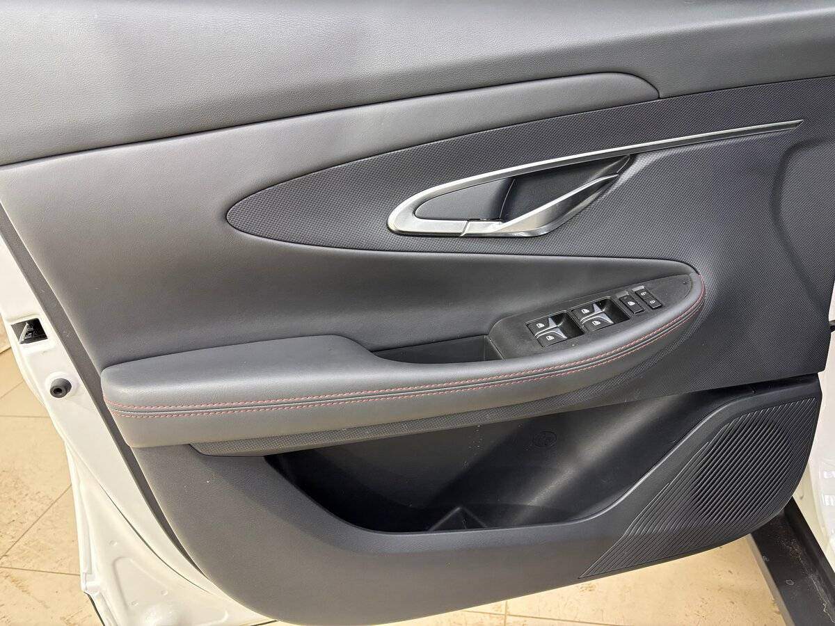 Changan UNI-T с пробегом — 2023 год. Фото: #5