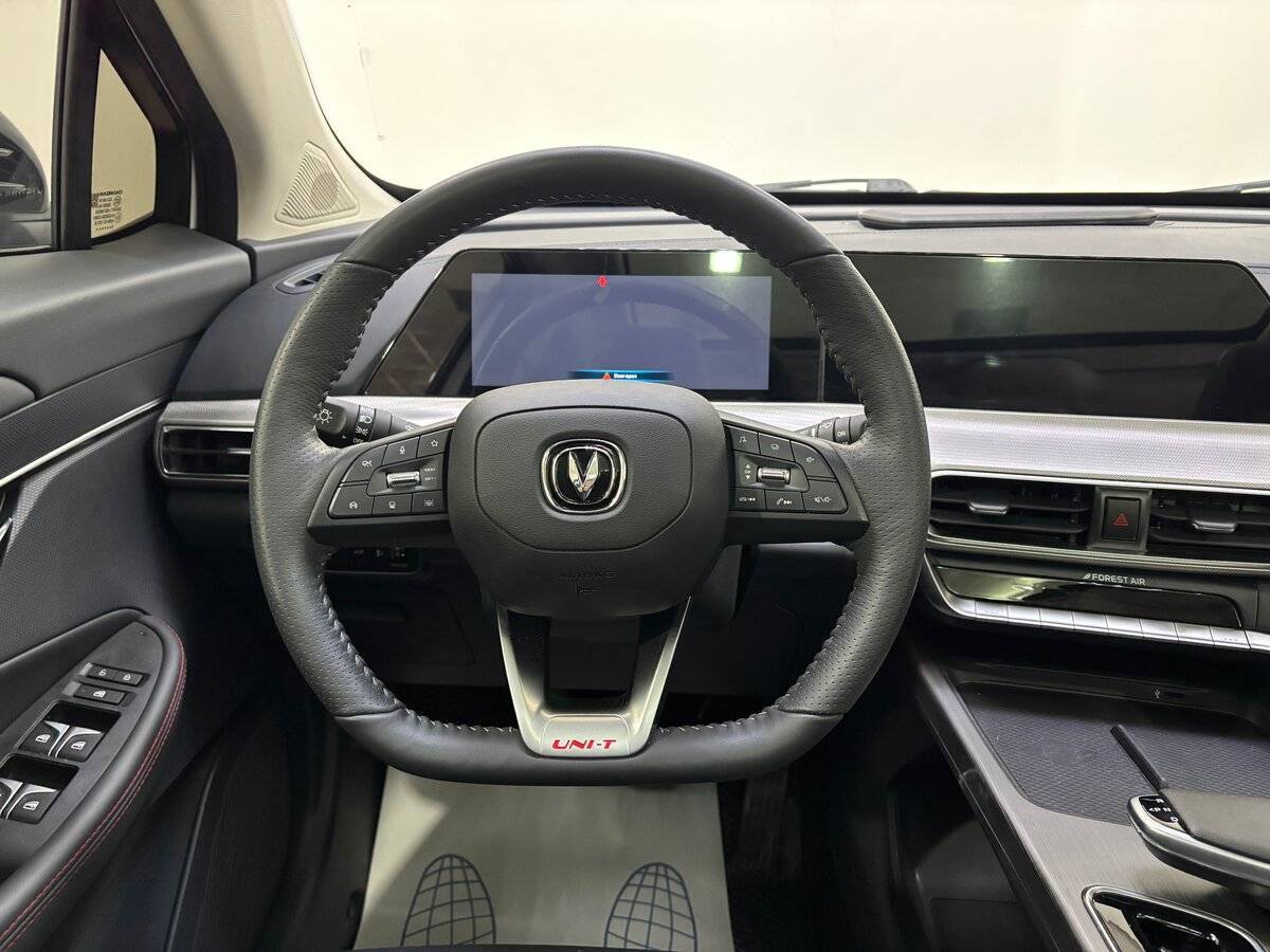 Changan UNI-T с пробегом — 2023 год. Фото: #9