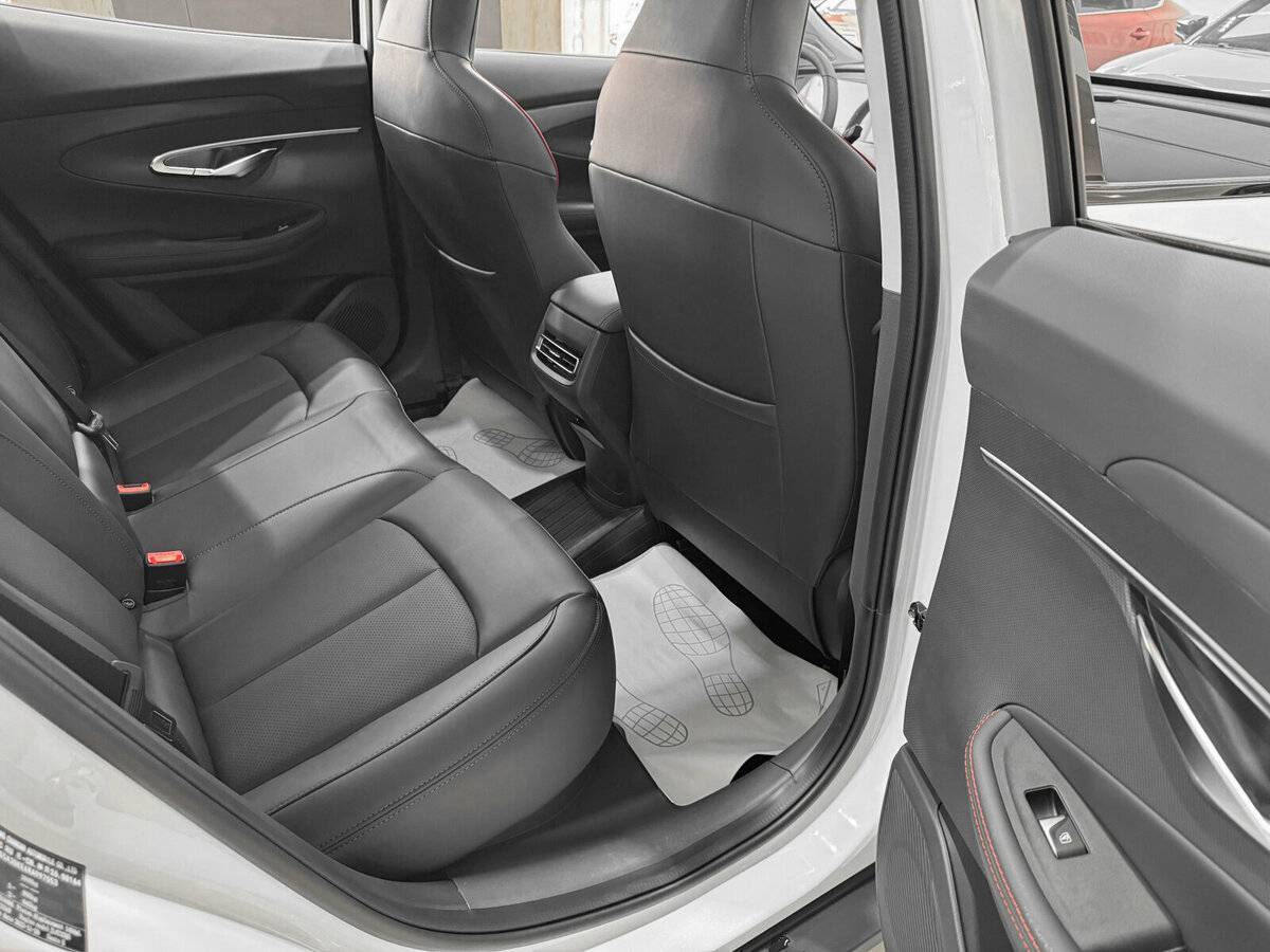 Changan UNI-T с пробегом — 2024 год. Фото: #13